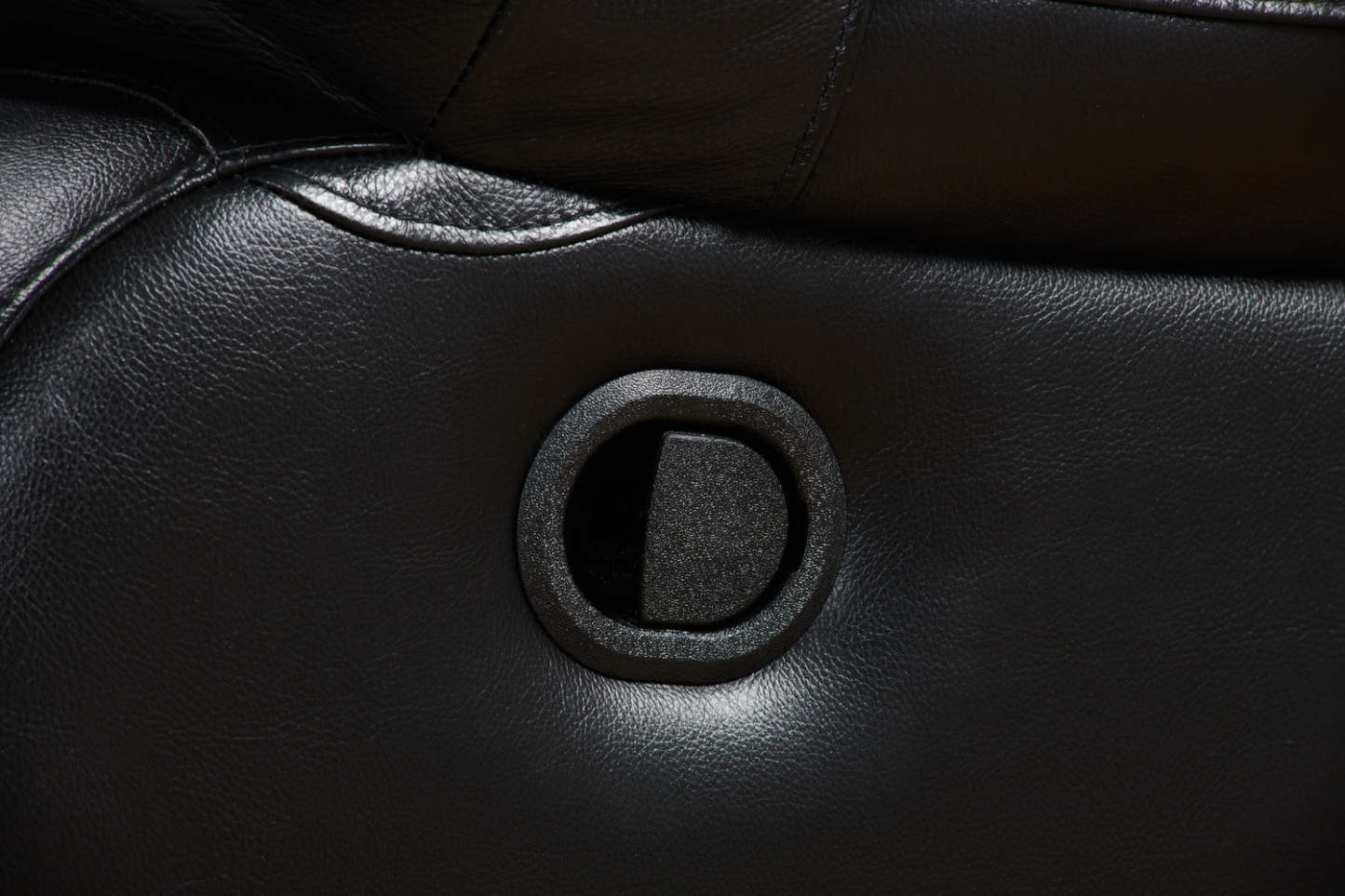 Causeuse inclinable Toreno 64 en cuir véritable - Noir | Causeuse inclinable Toreno de 64 po en cuir véritable - noire