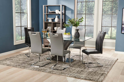 Chaise de salle à manger Tuxedo avec tissu en cuir végétalien, métal - Noir | Chaise de salle à manger Tuxedo en tissu de cuir végétalien et en métal - noire