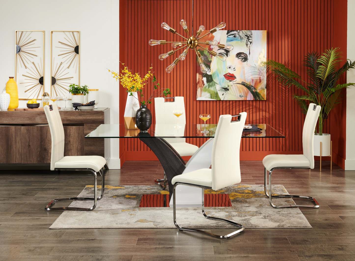 Chaise de salle à manger Tuxedo avec tissu en cuir végétalien, métal - Blanc | Chaise de salle à manger Tuxedo en tissu de cuir végétalien et en métal - blanche