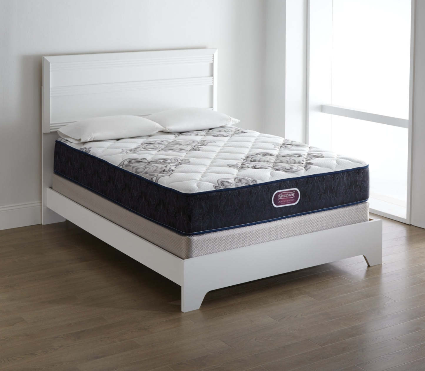 Ensemble de matelas Simmons Beautyrest Queen's Choice Monarch Ferme pour lit simple