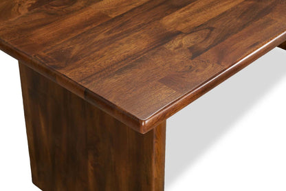 Table à manger Vale, Bois, 72 W - Marron | Table de salle à manger Vale en bois de 72 po (l) - brune