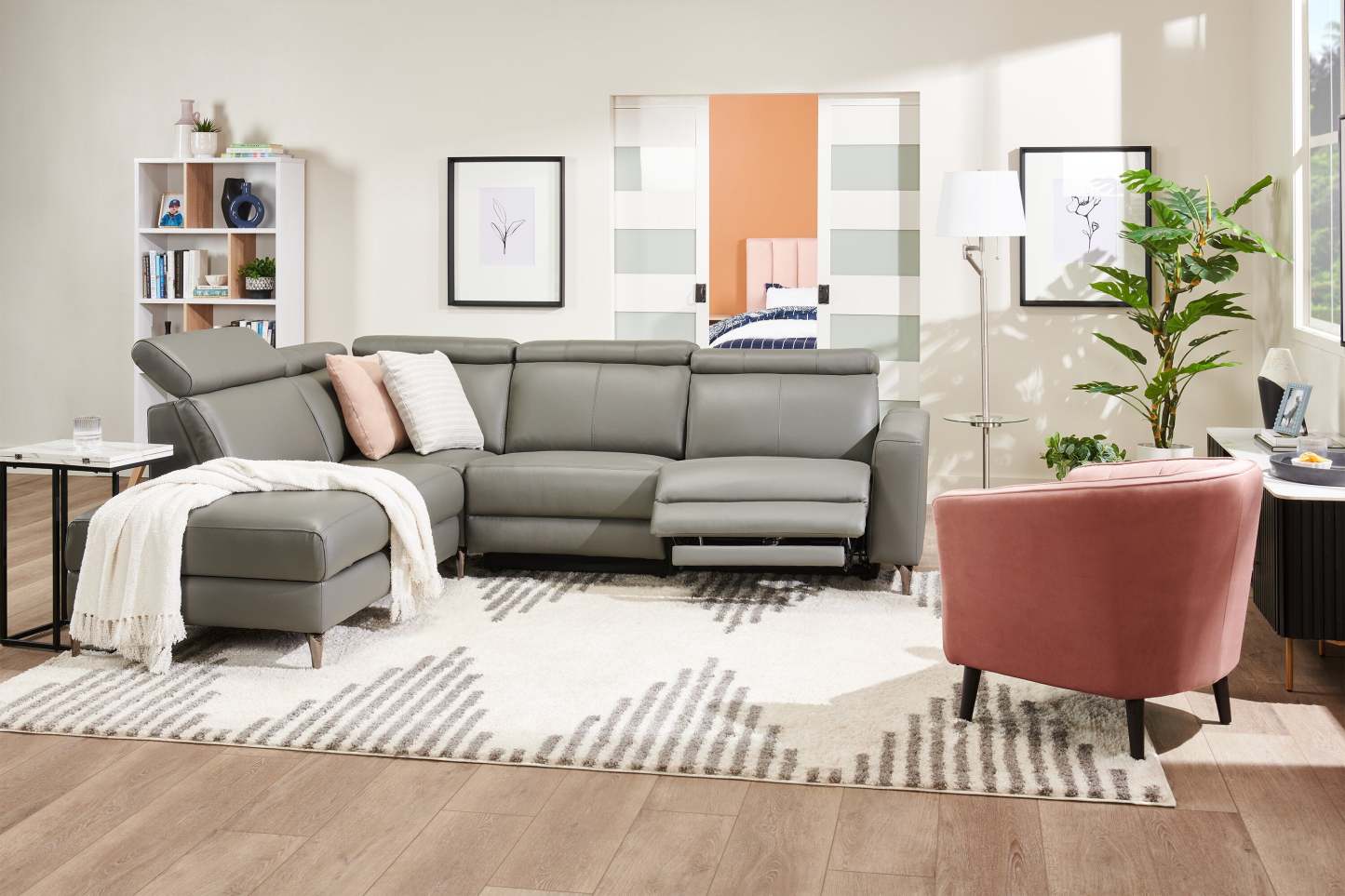 Sofa sectionnel de gauche à inclinaison électrique Valentino 3 pièces en cuir véritable avec appuie-têtes réglables - gris