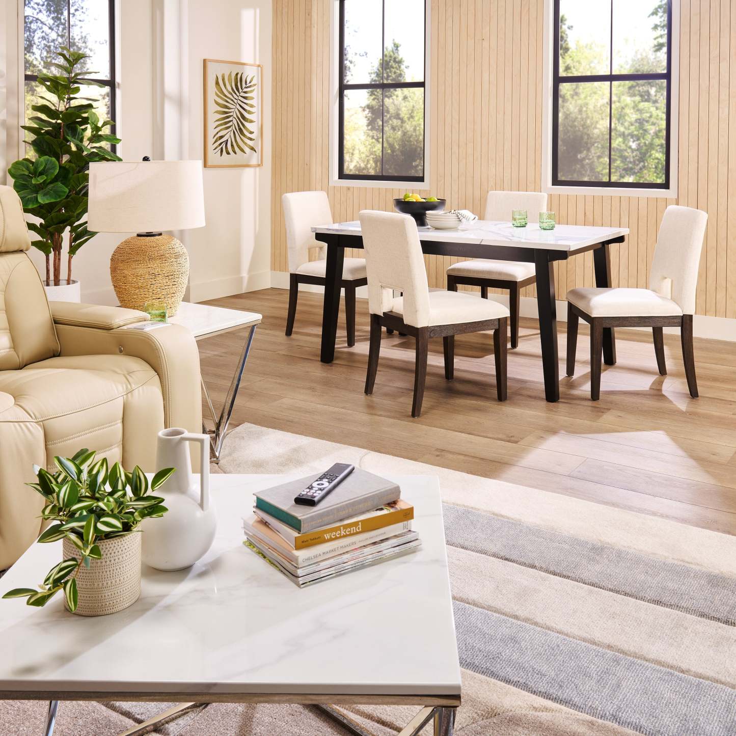 Table de salle à manger Verona avec plateau Culture marbré, 60 W - Blanc | Table de salle à manger Verona de 60 po (L) avec dessus en marbre synthétique - blanche