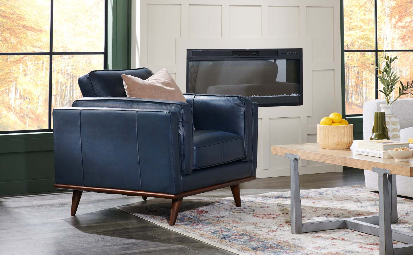 Vivia 40 Fauteuil en cuir véritable avec coussin de siège amovible et base en bois - bleu marine | Chaise Vivia 40 en cuir véritable avec coussin de siège amovible et base en bois - Bleu marine