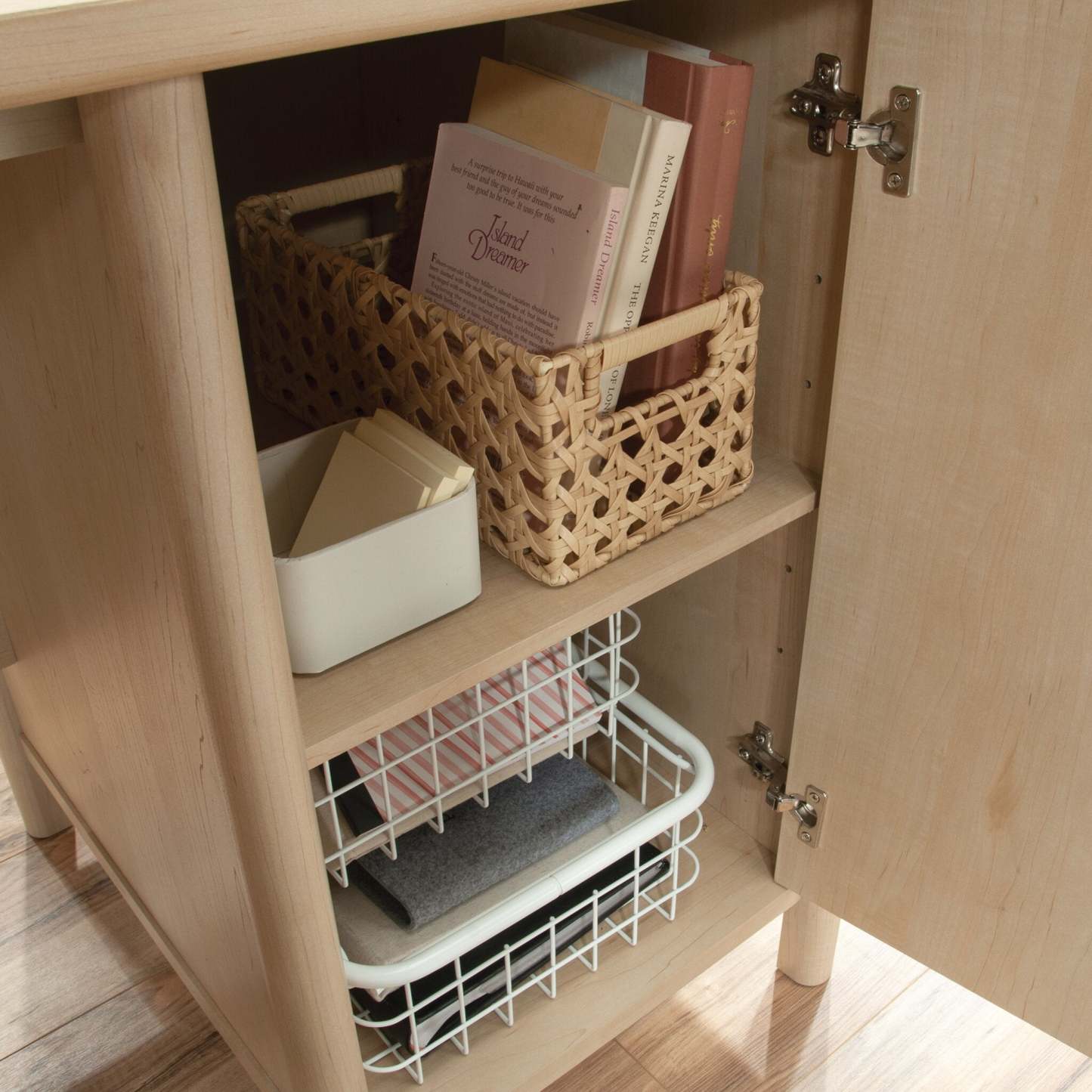 Bureau d'ordinateur Whitaker Point de 59,06 po de qualité commerciale à 3 tiroirs avec armoire - érable naturel