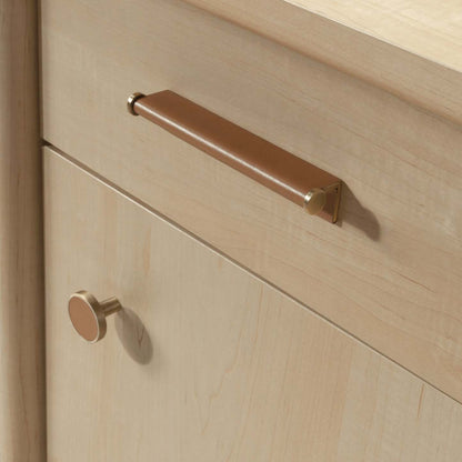 Bureau de direction Whitaker Point de 65,98 po de qualité commerciale à 5 tiroirs avec armoire - érable naturel