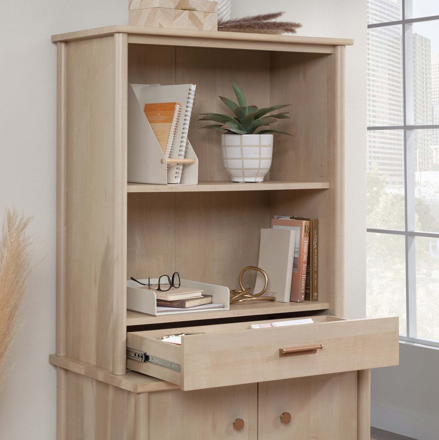 Whitaker Point 31.5 Library Hutch with Drawer - Natural Maple|Crédence de type bibliothèque Whitaker Point de 31,5 po avec tiroir - érable naturel
