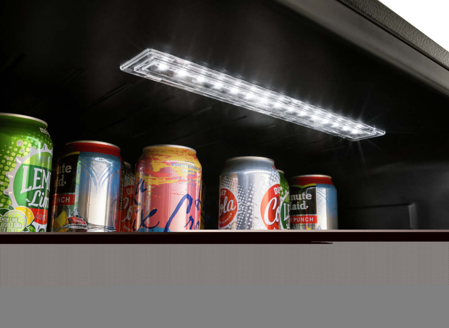 Réfrigérateur Whirlpool de 5,1 pi³ et de 24 po sous le comptoir - acier inoxydable résistant aux traces - WUR35X…