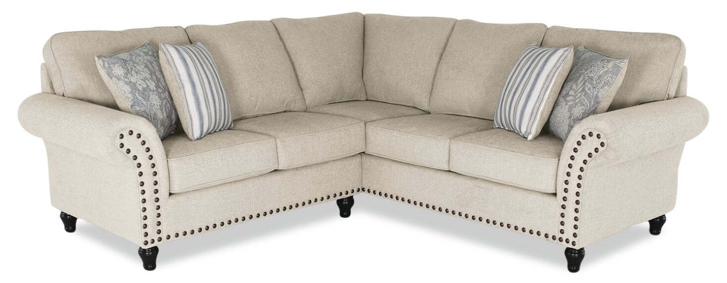 Made in Canada Wynn 2-Piece Chenille Fabric Sectional with Nailhead Trim and Wood Bun Legs - Linen Beige | Canapé sectionnel Wynn 2 pièces fabriqué au Canada en tissu de chenille avec bordure de clous décoratifs et pattes en oignon en bois - beige lin