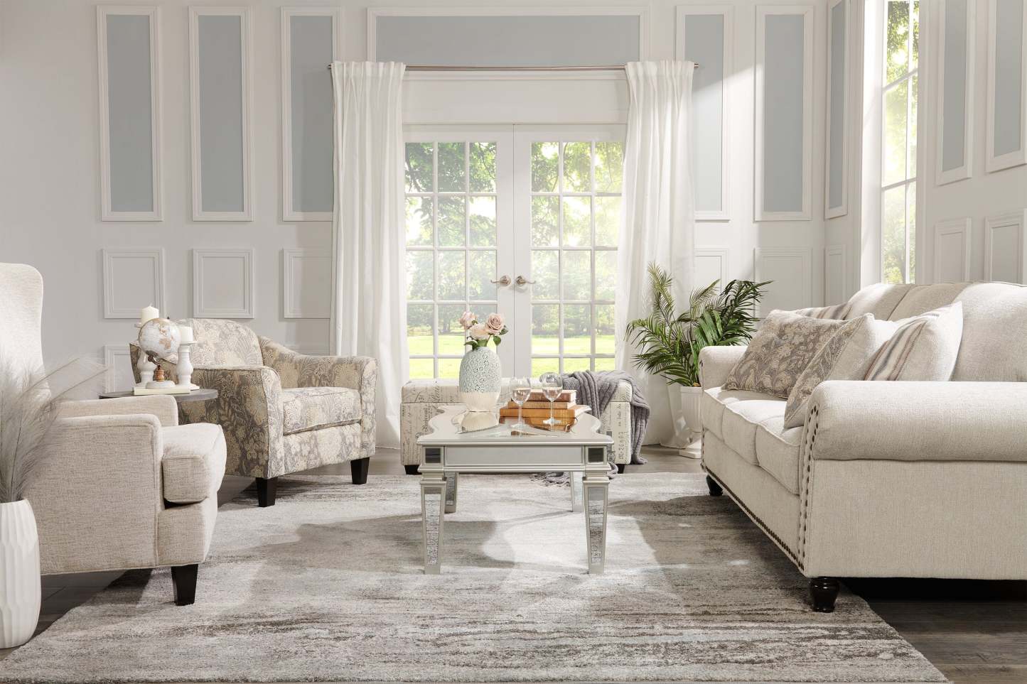 Made in Canada Wynn 93 Chenille Fabric Sofa with Nailhead Trim and Wood Bun Legs - Linen Beige | Sofa Wynn de 93 po fabriqué au Canada en tissu de chenille avec bordure de clous décoratifs et pattes en oignon en bois - beige lin