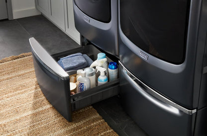 Piédestal à lessive Maytag 15,5 H avec tiroir de rangement - Acier minuit | Piédestal de buanderie Maytag de 15,5 po de hauteur avec tiroir de rangement - acier minuit | XHPC155R
