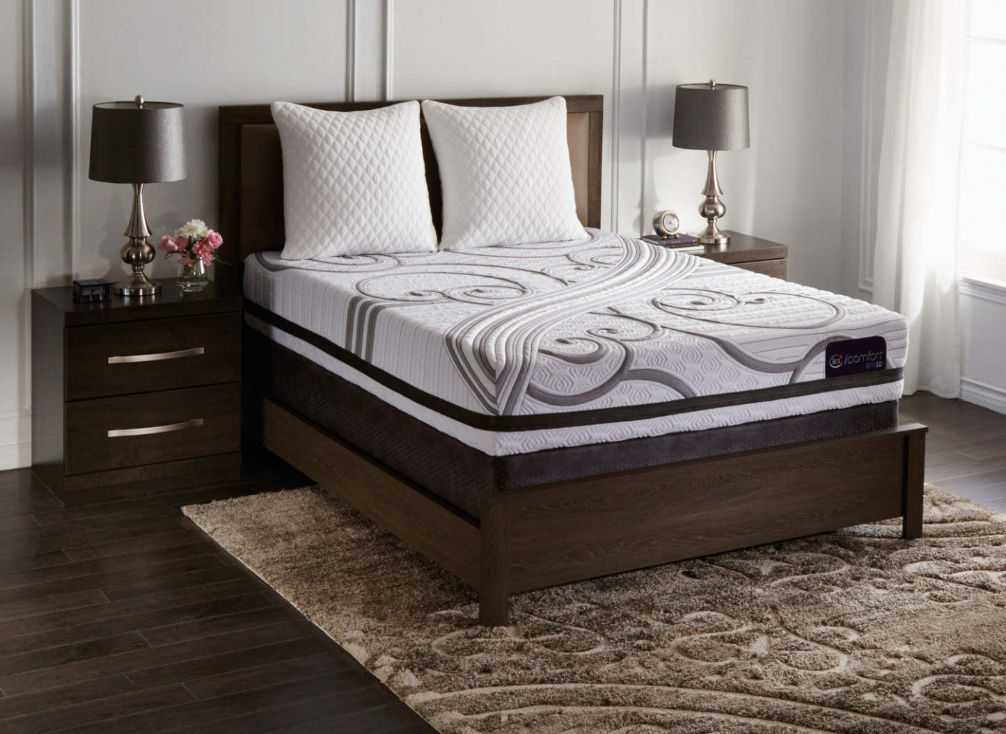 Serta iComfort® EFX3D Gravati Low-Profile Split Queen Mattress Set|Ensemble de matelas divisé à profil bas Gravati iComfort EFX3D de Serta pour lit queen