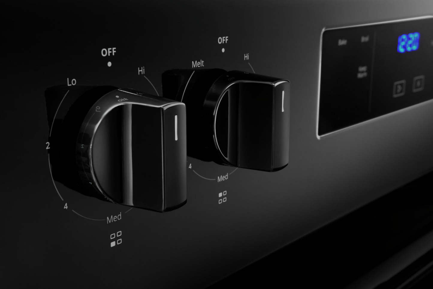 Cuisinière électrique Whirlpool de 4,8 pi³ - noire - YWFC150M0JB | Bain à remous 4,8 Cu. Fort. Cuisinière électrique - Noir - YWFC150M0JB