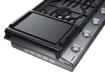 Surface de cuisson à gaz Samsung de 36 po avec brûleur double – NA36K6550TS